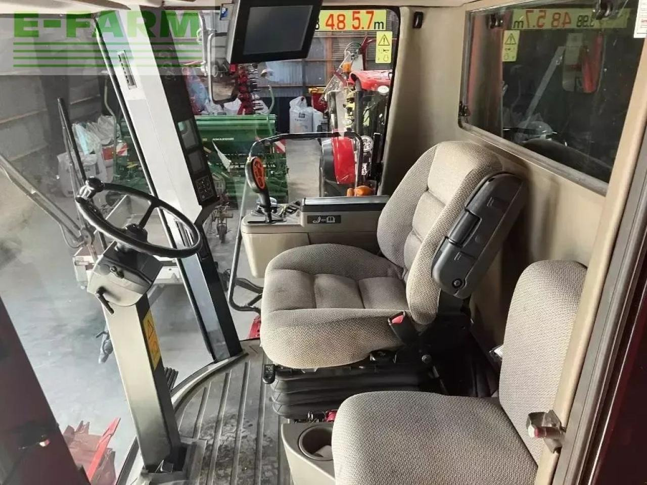 Case-IH 7088 - حصادة موحَّدة: صورة 5 Case-IH 7088 - حصادة موحَّدة: صورة 5