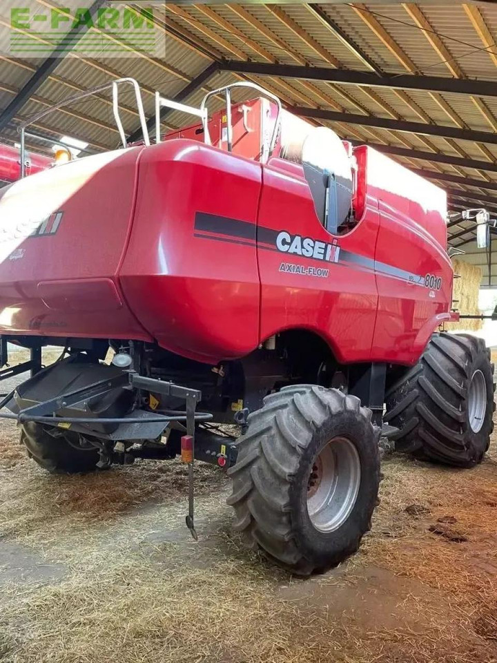 Case-IH 8010 - حصادة موحَّدة: صورة 5 Case-IH 8010 - حصادة موحَّدة: صورة 5