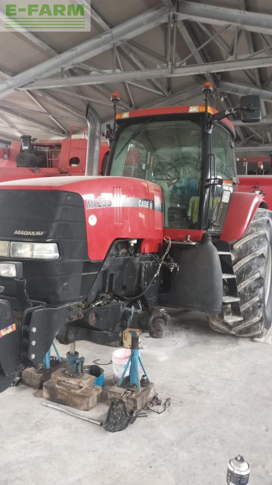 Case-IH magnum 255 MX - جرار: صورة 1 Case-IH magnum 255 MX - جرار: صورة 1