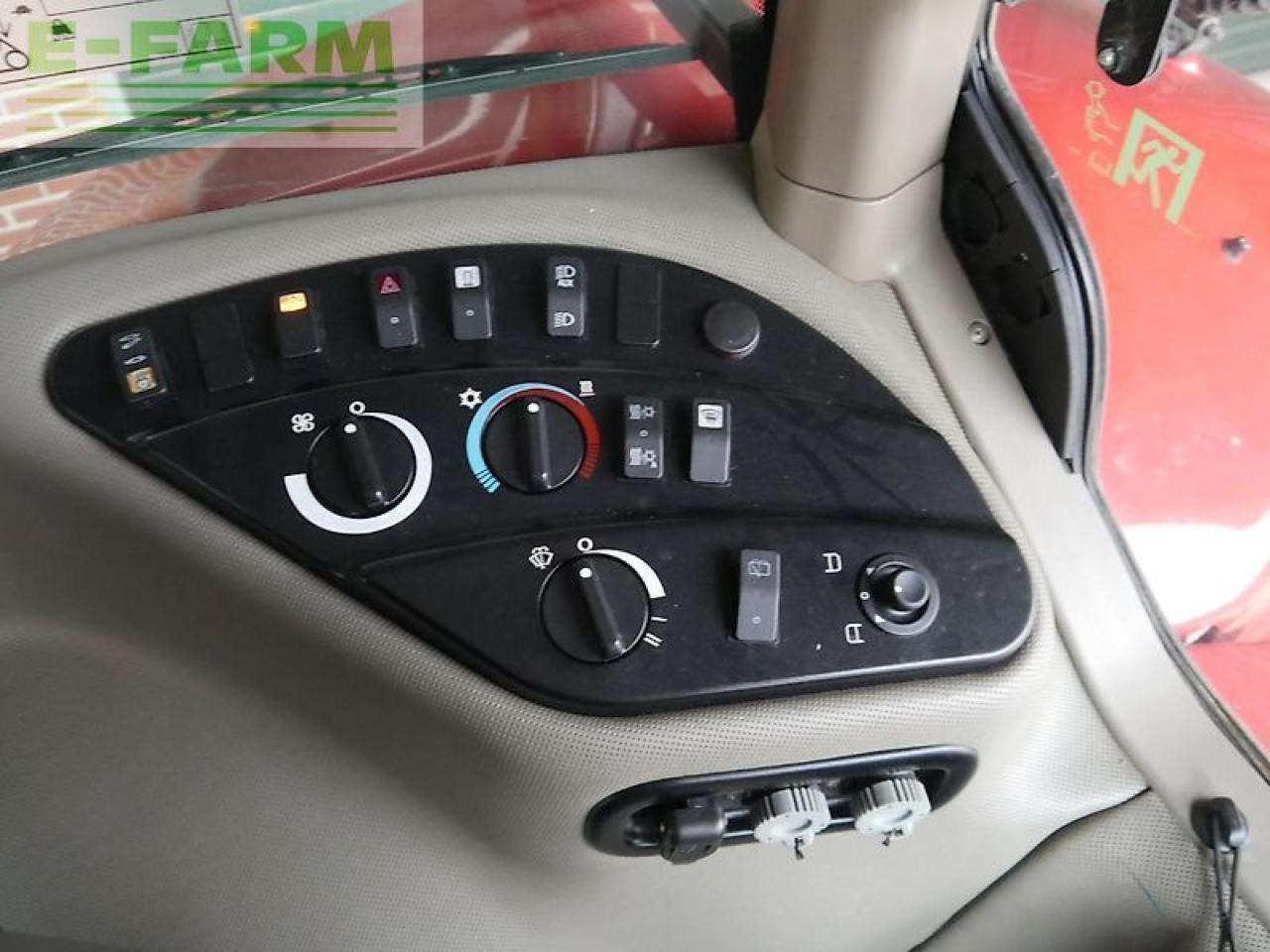 جرار Case-IH magnum 340 rowtrac gps: صورة 19