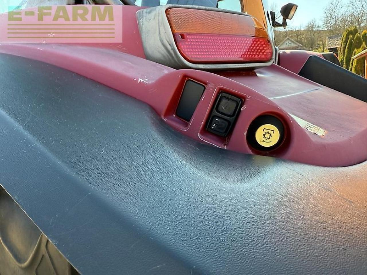 جرار Case-IH maxxum 115: صورة 25