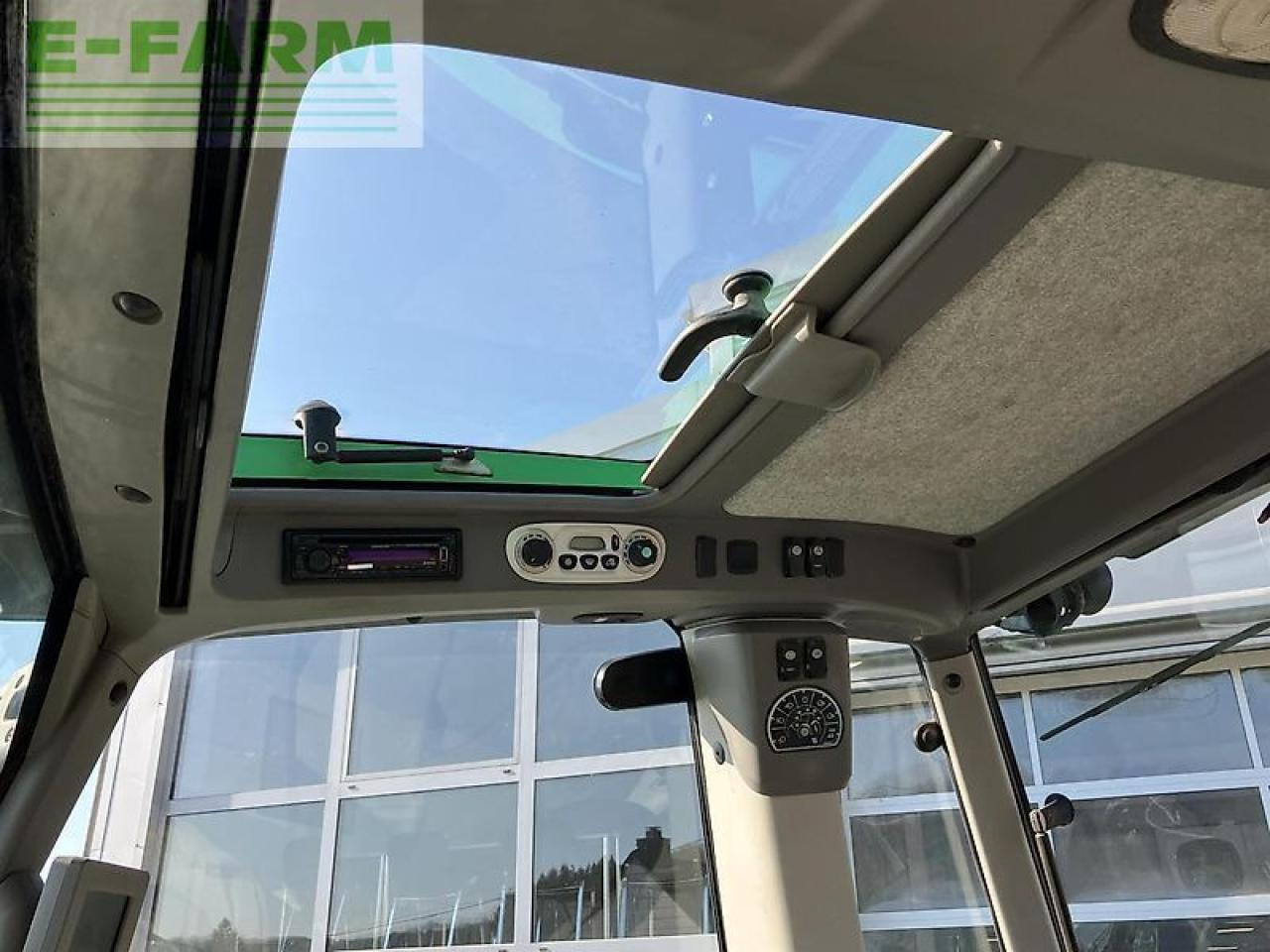 Deutz-Fahr 7250 agrotron ttv - جرار: صورة 5 Deutz-Fahr 7250 agrotron ttv - جرار: صورة 5