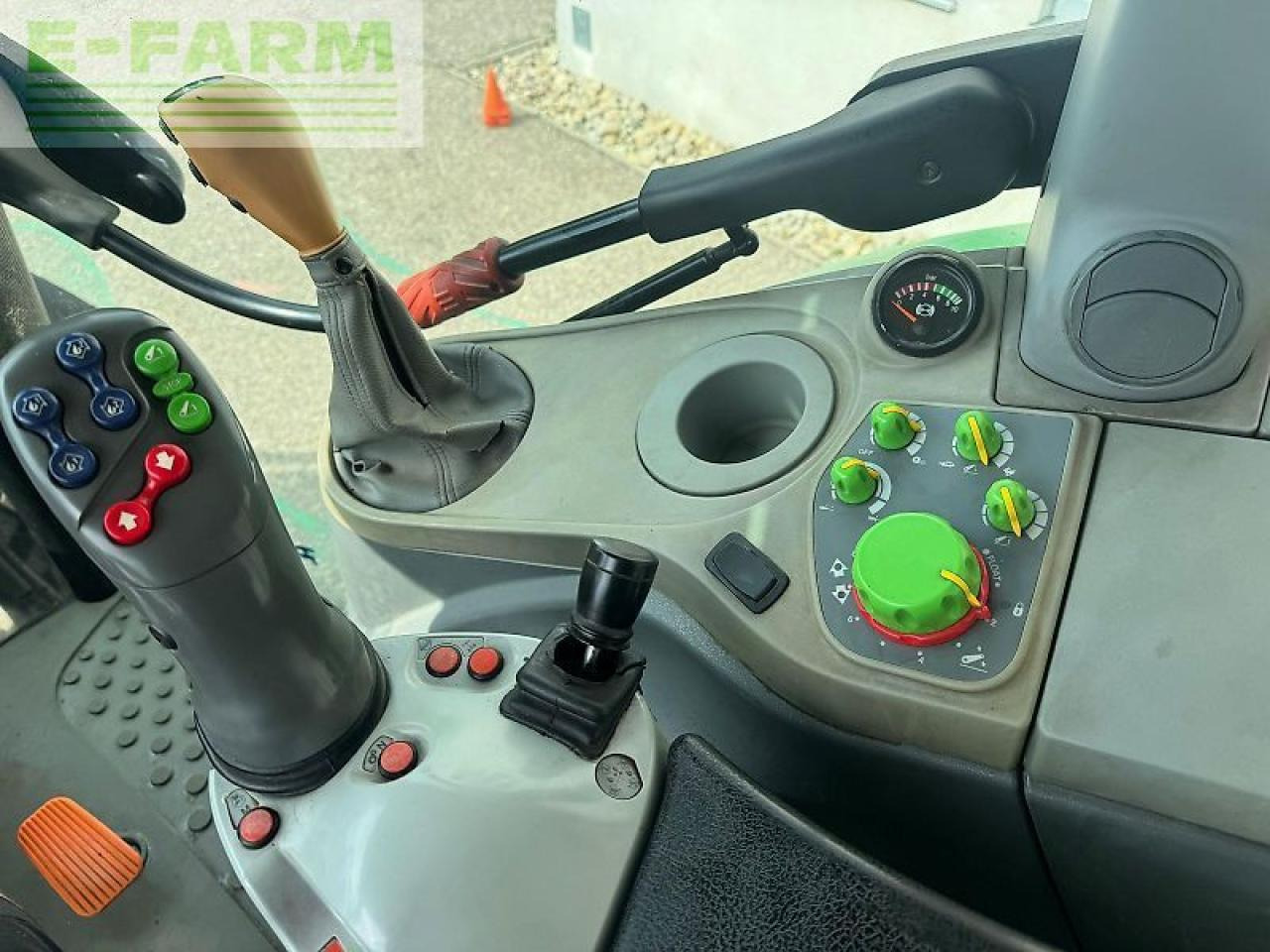 جرار Deutz-Fahr agrotron k 100: صورة 14 جرار Deutz-Fahr agrotron k 100: صورة 14