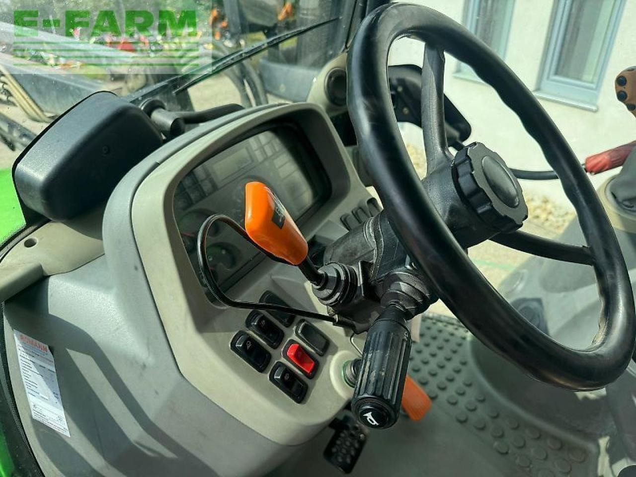 جرار Deutz-Fahr agrotron k 100: صورة 13 جرار Deutz-Fahr agrotron k 100: صورة 13