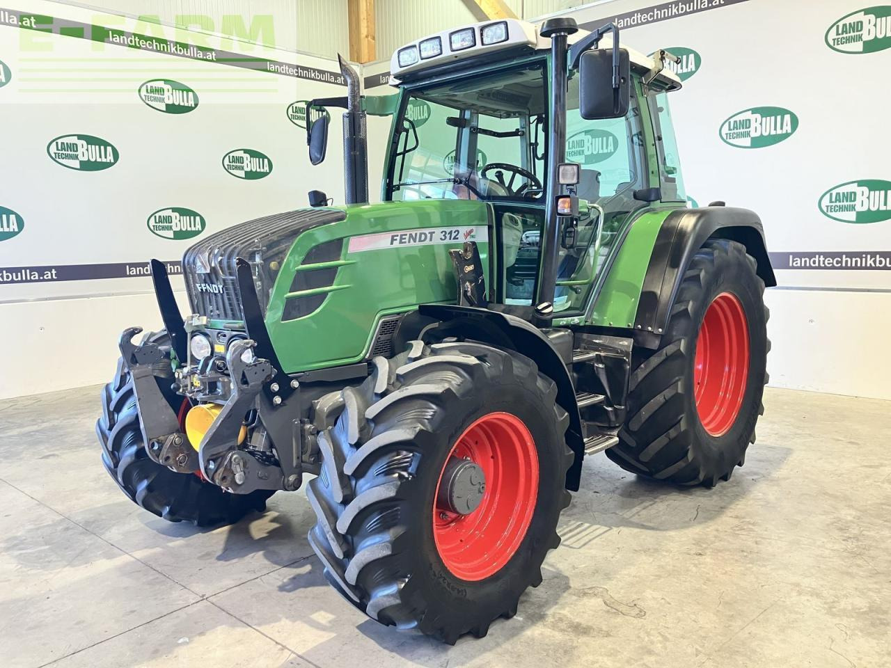 Fendt 312 vario - جرار: صورة 1 Fendt 312 vario - جرار: صورة 1