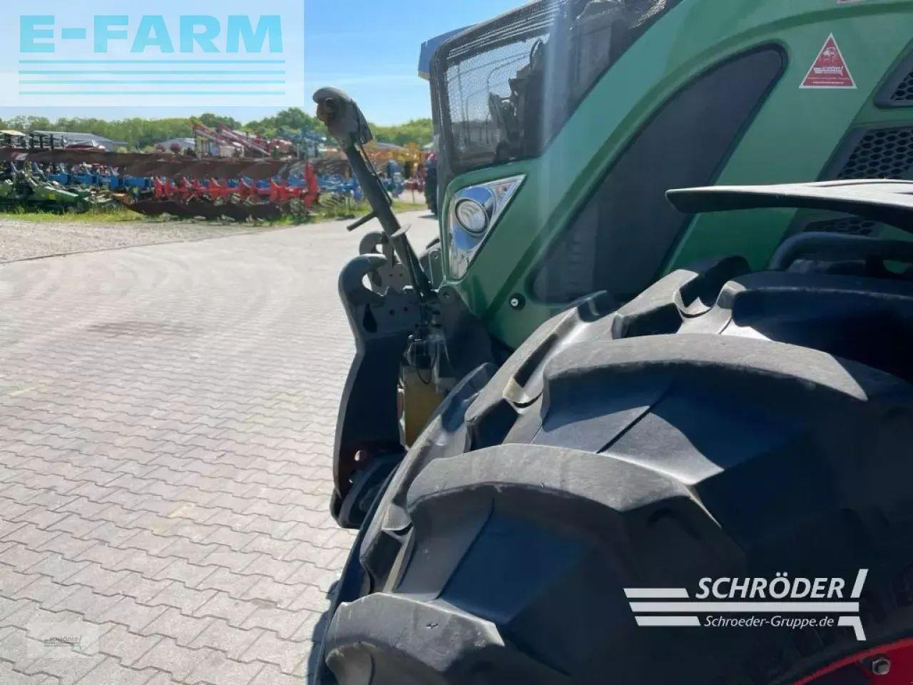 جرار Fendt 724 vario s4 profi plus: صورة 15