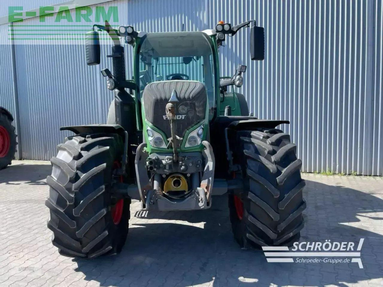 جرار Fendt 724 vario s4 profi plus: صورة 12