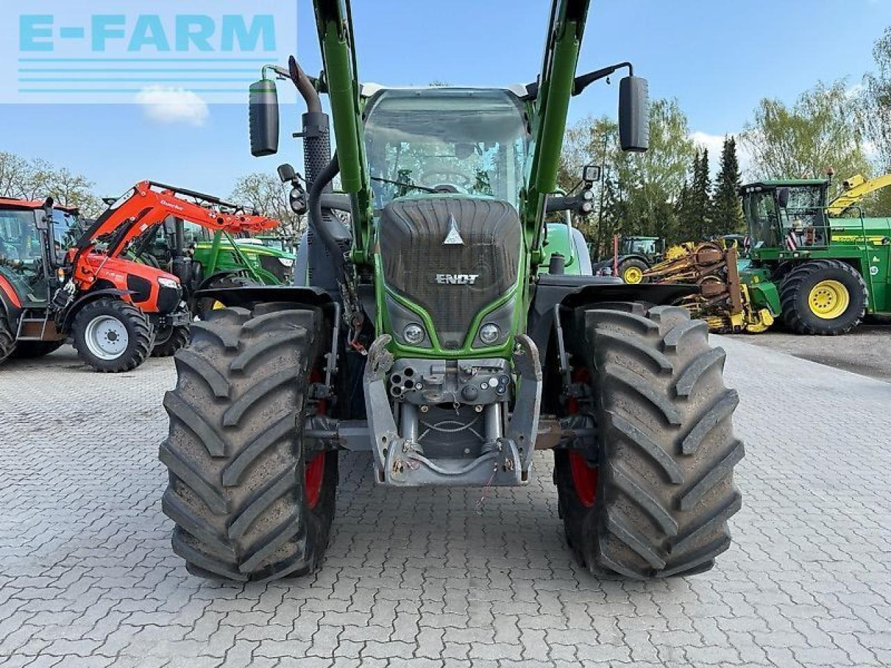 جرار Fendt 724 vario: صورة 8
