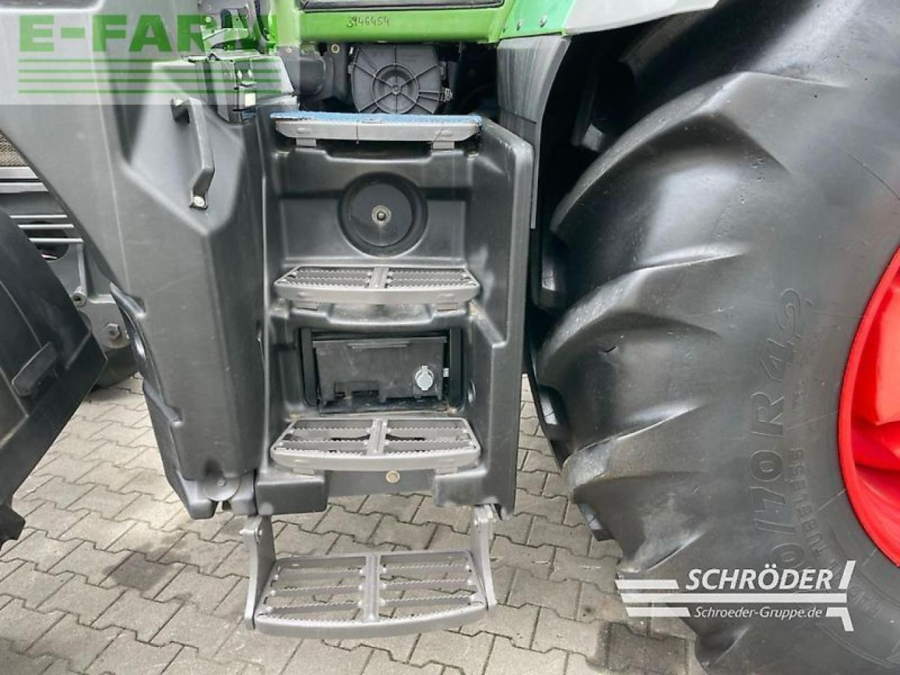 جرار Fendt 824 vario s4 profi Profi: صورة 17