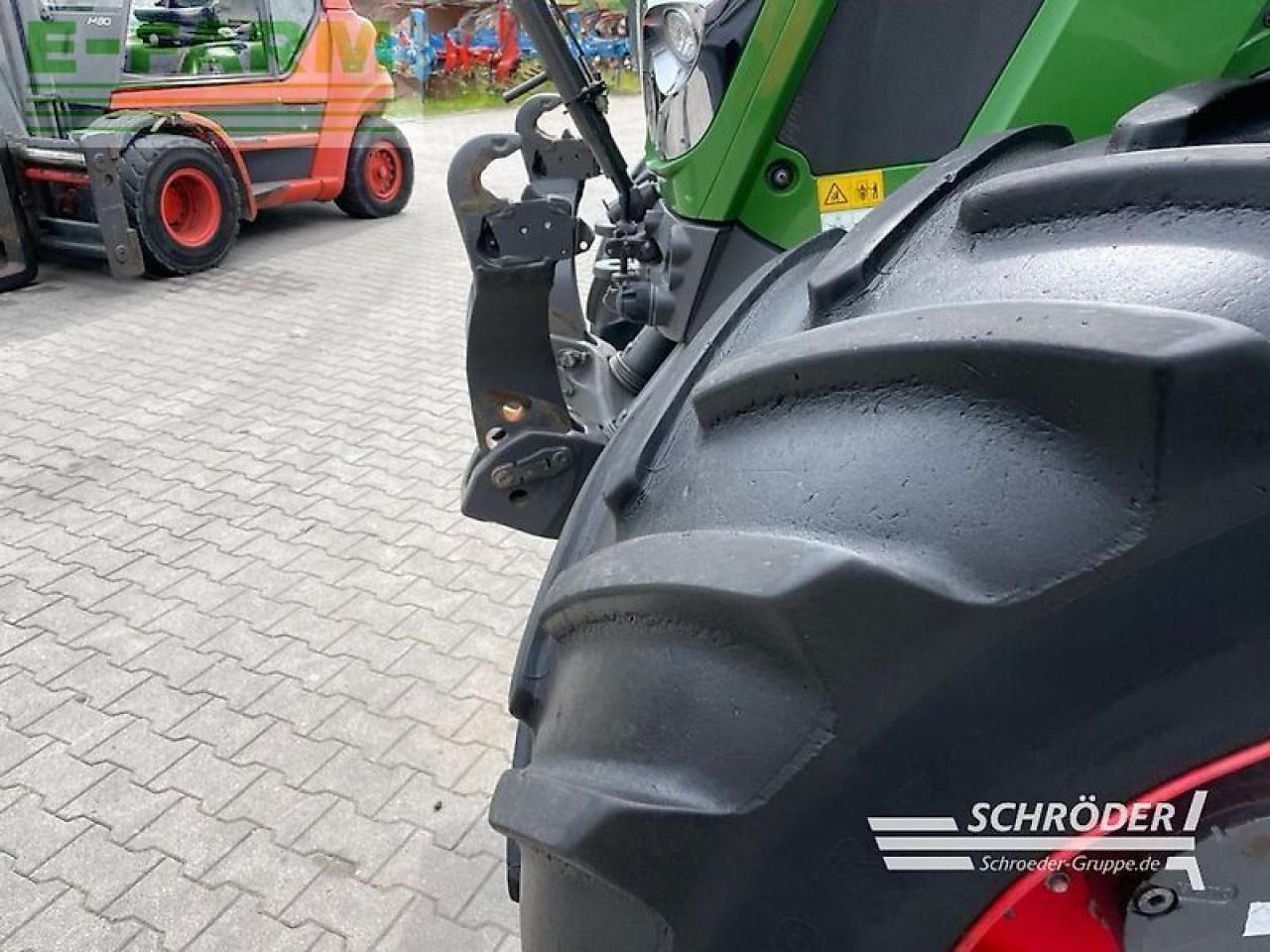 جرار Fendt 824 vario s4 profi Profi: صورة 12