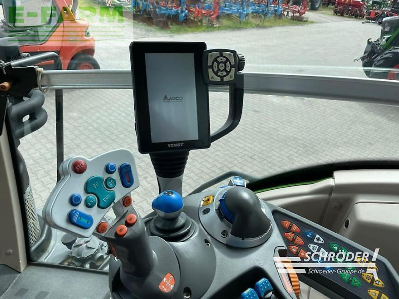جرار Fendt 824 vario s4 profi Profi: صورة 16