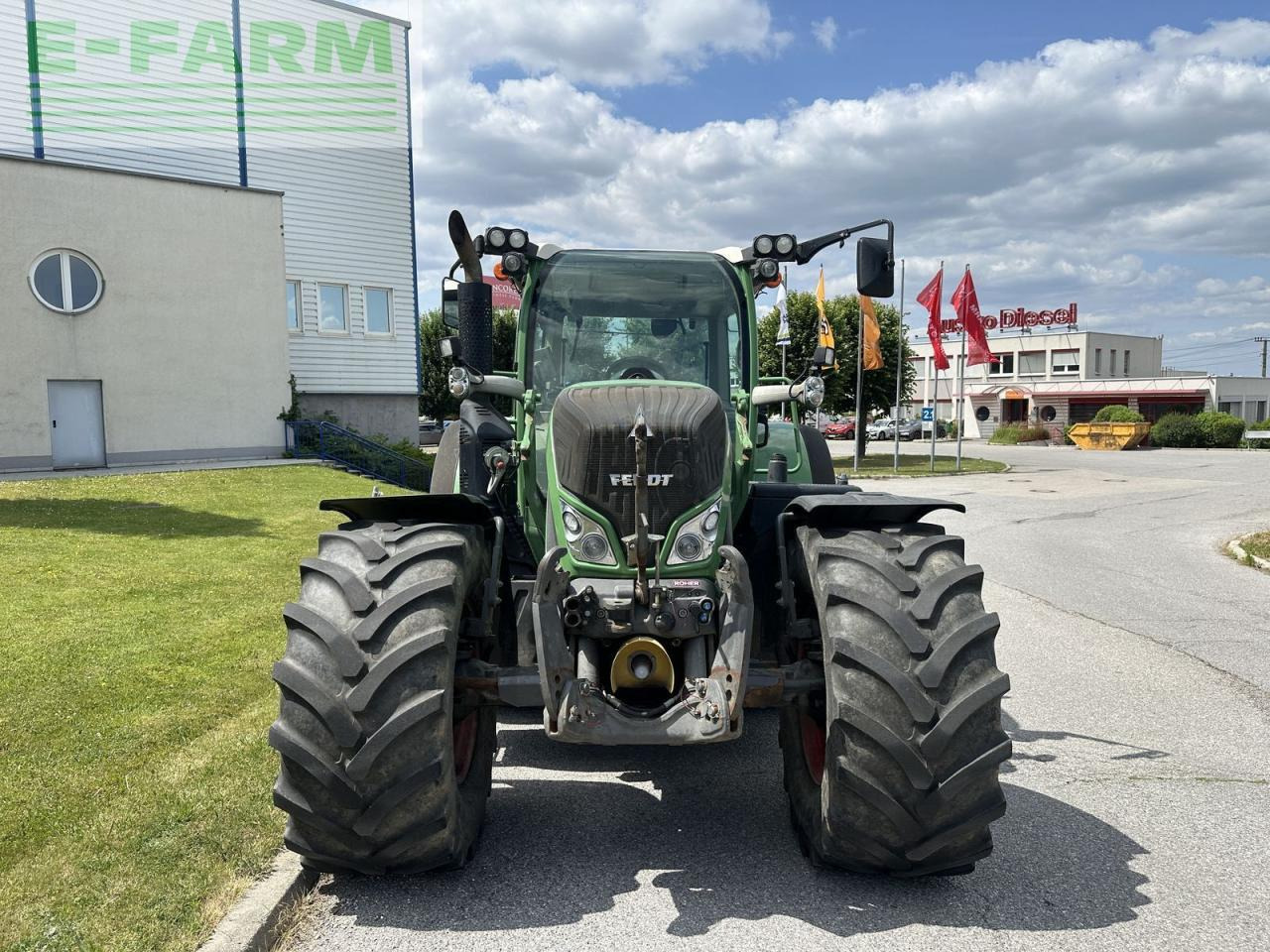 Fendt fendt 718 vario - جرار: صورة 2 Fendt fendt 718 vario - جرار: صورة 2