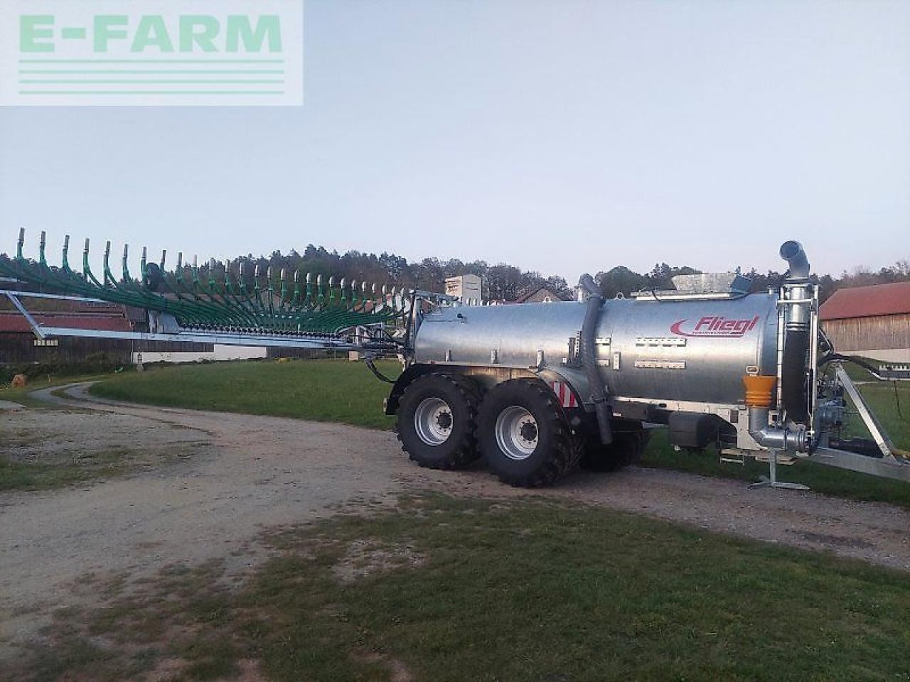 Fliegl pfw 14000 - معدات التسميد: صورة 3 Fliegl pfw 14000 - معدات التسميد: صورة 3