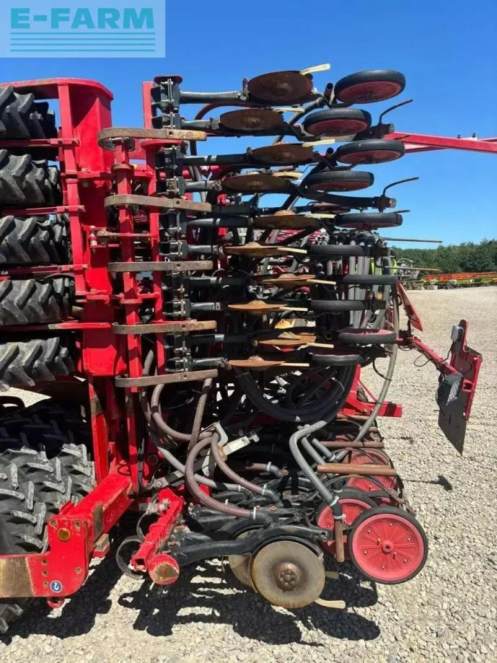 Horsch focus 6 td - آلة البذر: صورة 5 Horsch focus 6 td - آلة البذر: صورة 5