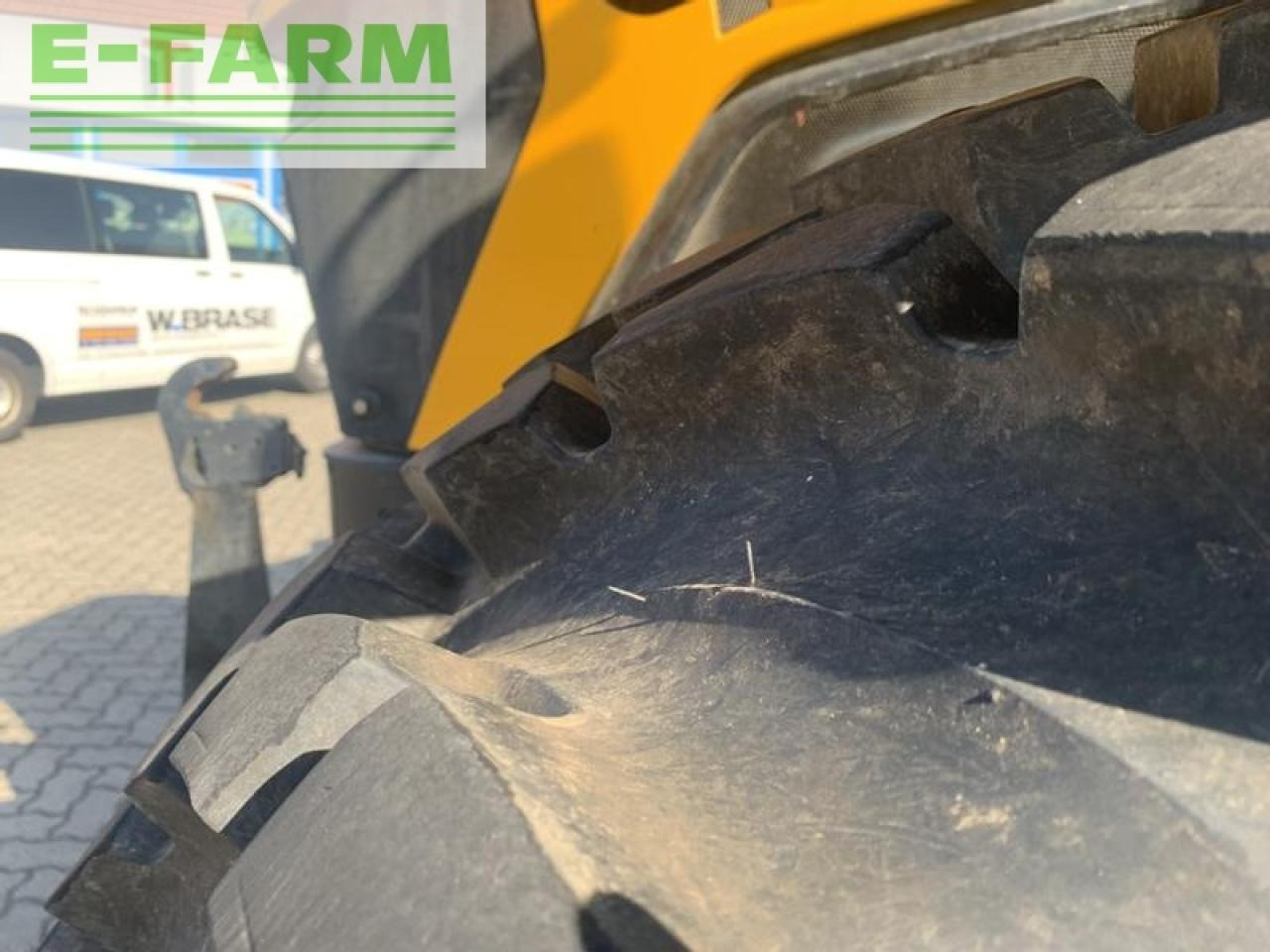 جرار JCB 4220 fasttrac mit jd-autotrac vorbereitung + stoll konsolen: صورة 8