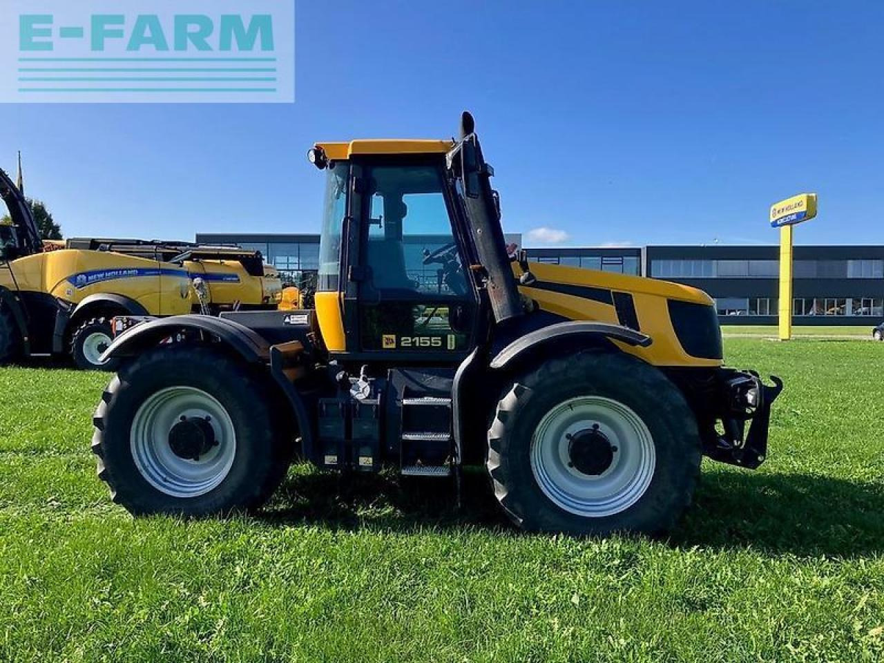JCB fastrac 2155 4ws traktor 200ps gebraucht bj 2008 - جرار: صورة 4 JCB fastrac 2155 4ws traktor 200ps gebraucht bj 2008 - جرار: صورة 4
