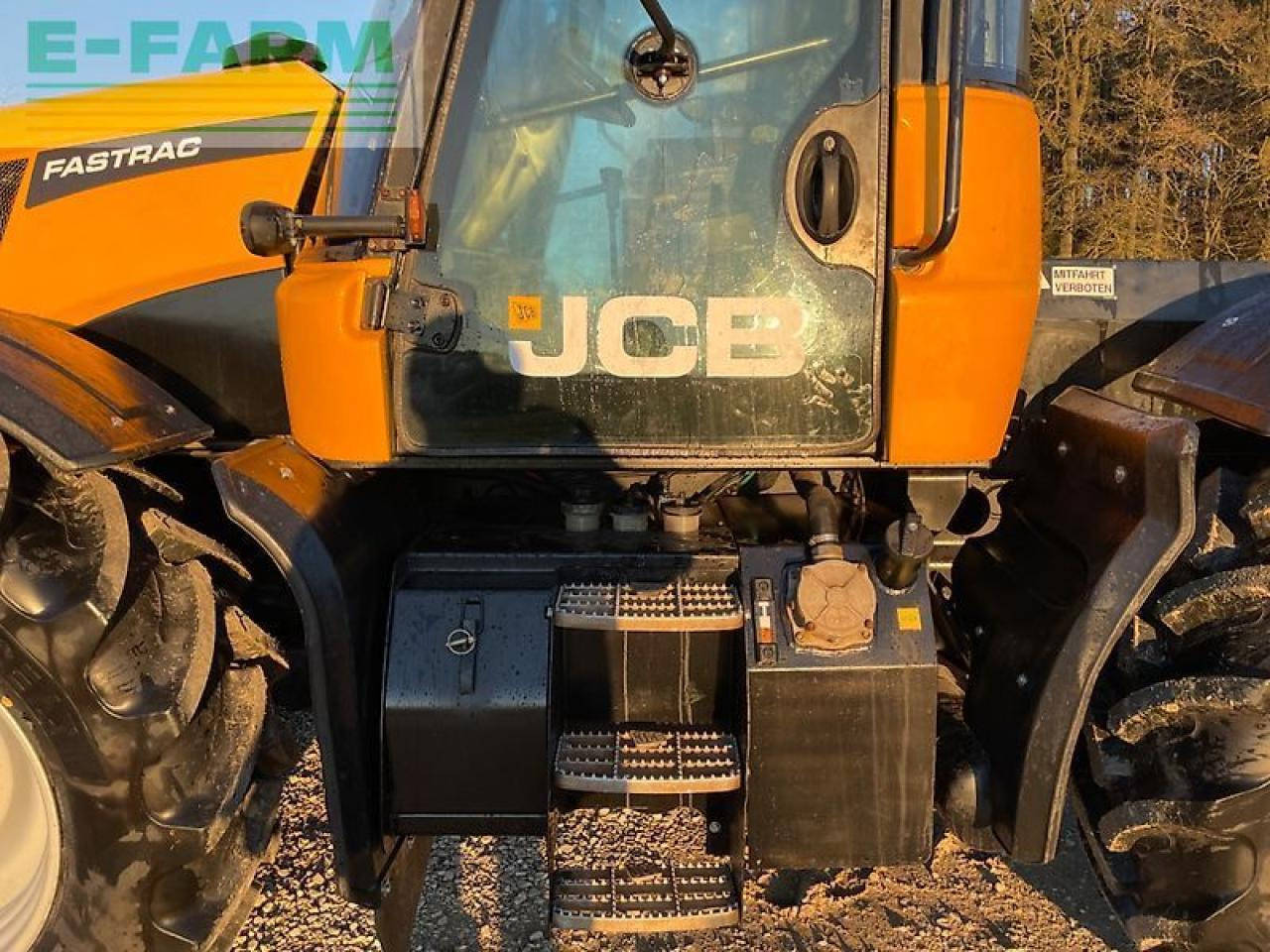 جرار JCB fastrac 3200: صورة 14