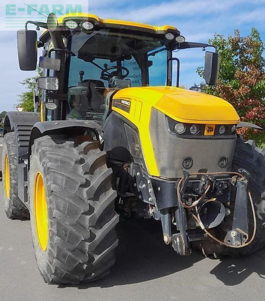JCB fastrac 4220 - جرار: صورة 1 JCB fastrac 4220 - جرار: صورة 1