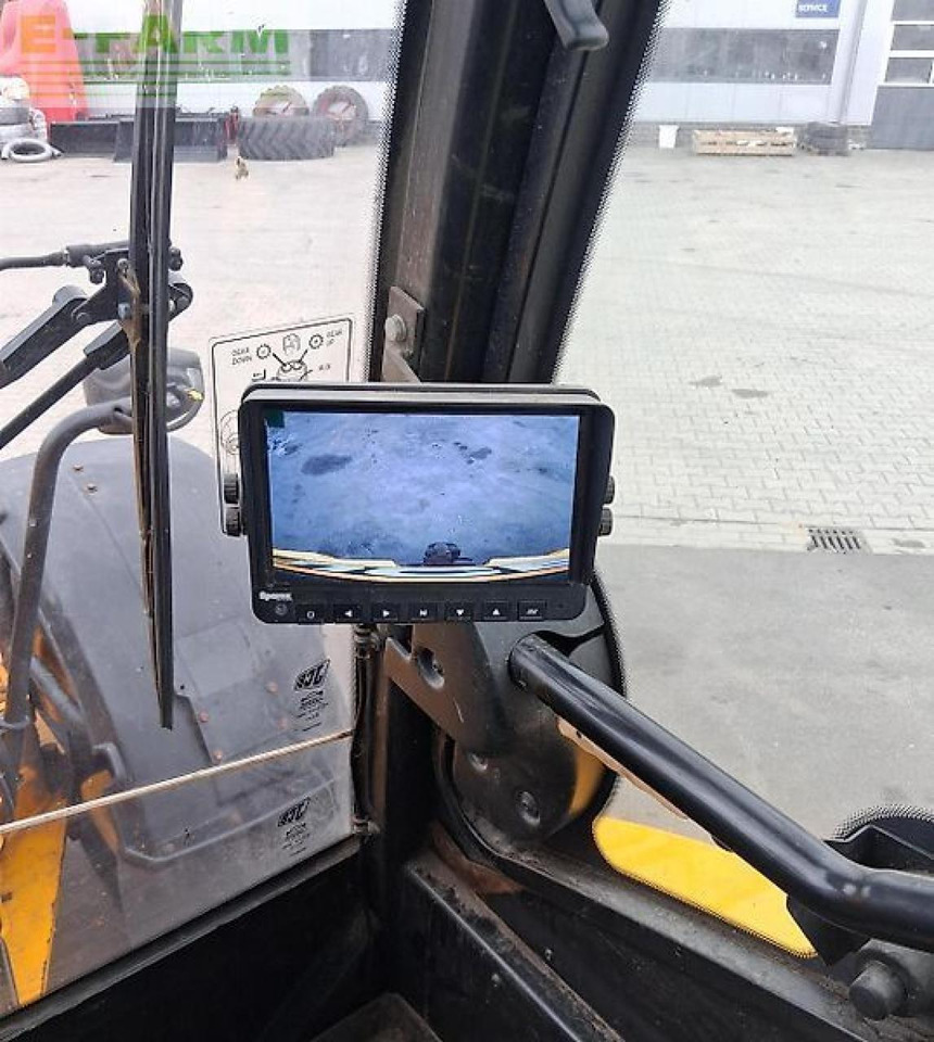 اللودر بعجل JCB tm 320s: صورة 12