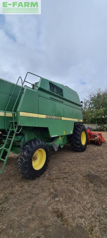 John Deere 2266 - حصادة موحَّدة: صورة 3 John Deere 2266 - حصادة موحَّدة: صورة 3