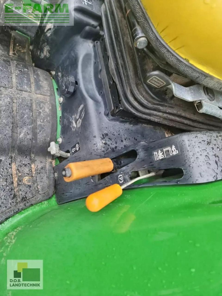 جرار John Deere 3520 e-hydro: صورة 14