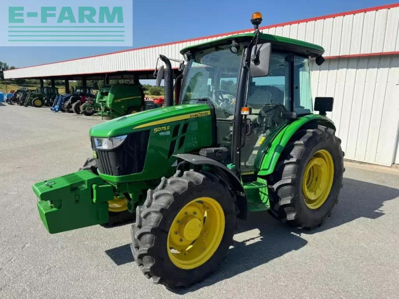 John Deere 5075e - جرار: صورة 2 John Deere 5075e - جرار: صورة 2