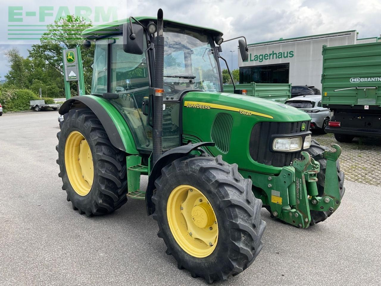 John Deere 5820 - جرار: صورة 4 John Deere 5820 - جرار: صورة 4