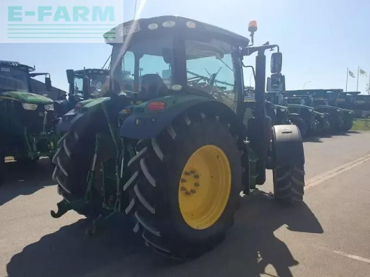 John Deere 6135r - جرار: صورة 3 John Deere 6135r - جرار: صورة 3
