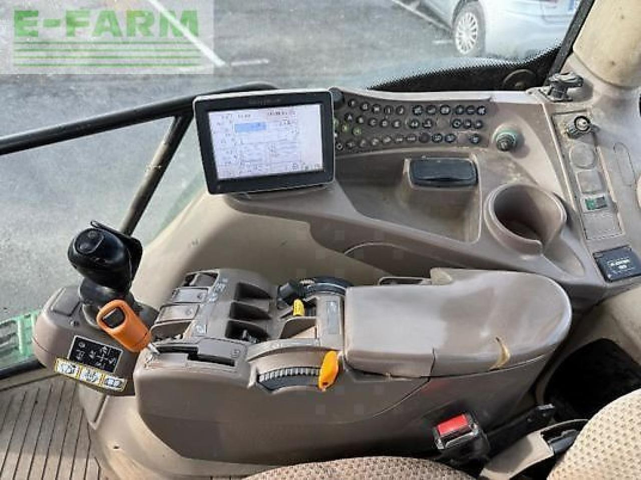 جرار John Deere 6140r: صورة 8