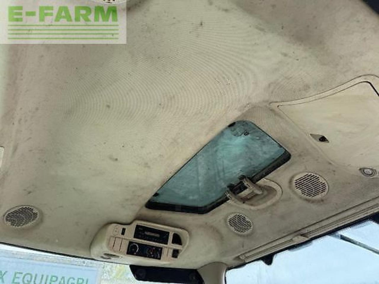 جرار John Deere 6140r: صورة 7