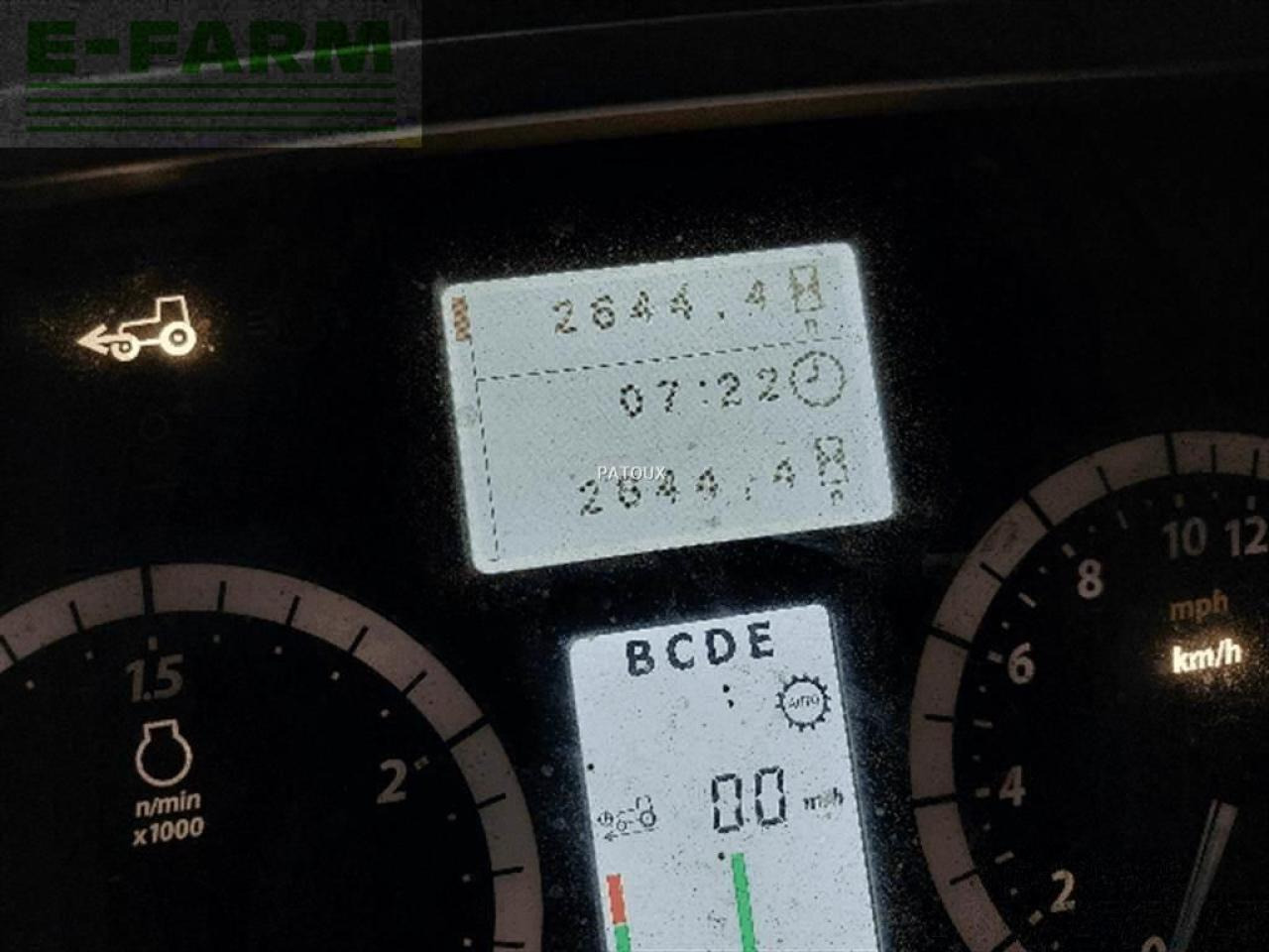 جرار John Deere 6155m: صورة 7