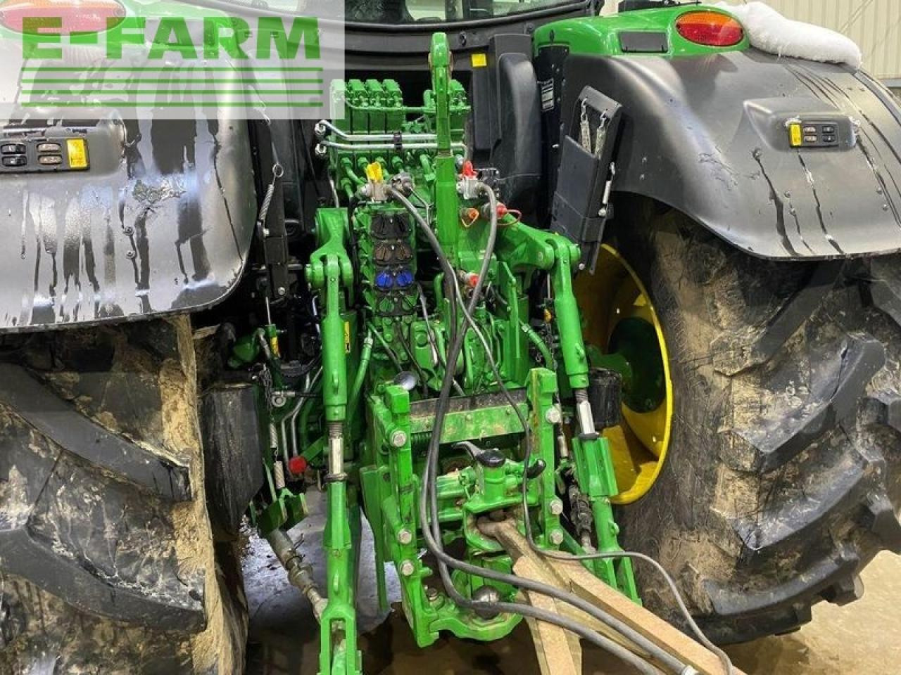 جرار John Deere 6175r autoquad plus 20/20 50km/h: صورة 7