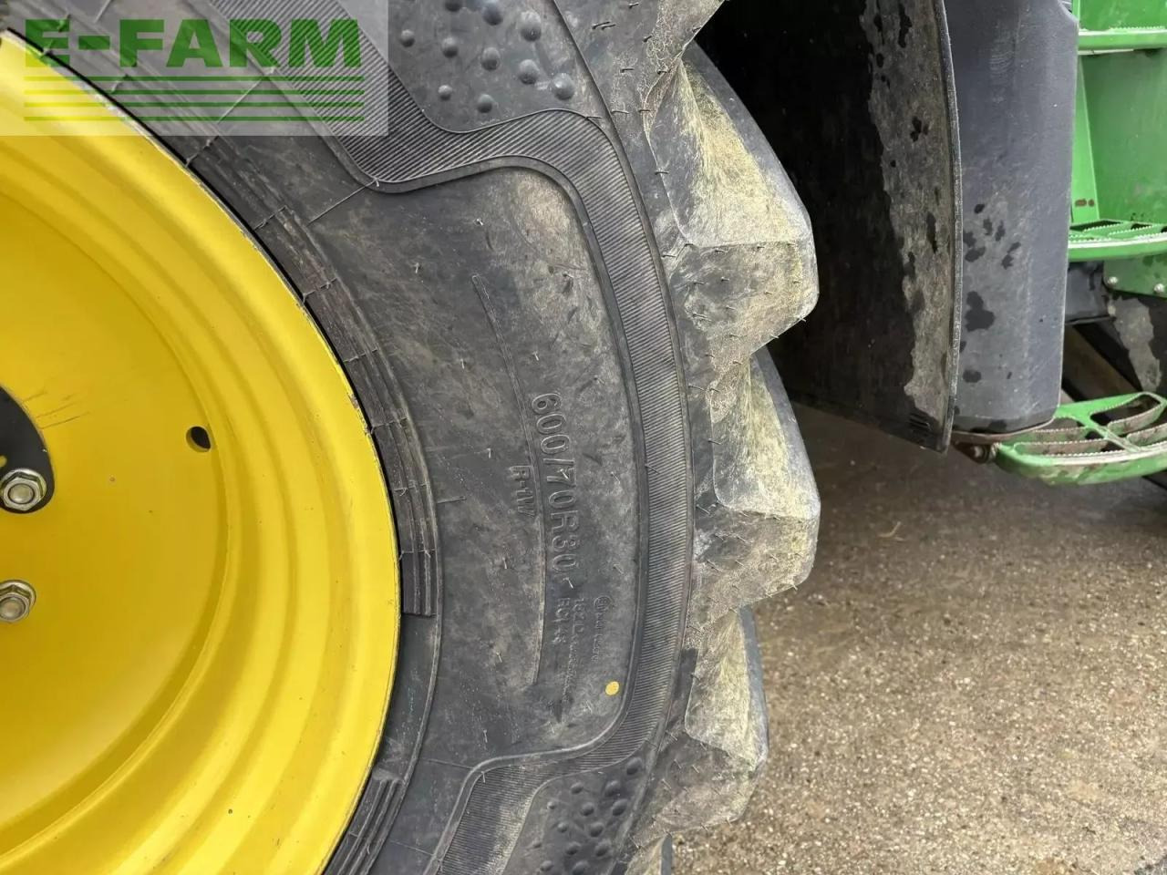 جرار John Deere 6250r: صورة 23