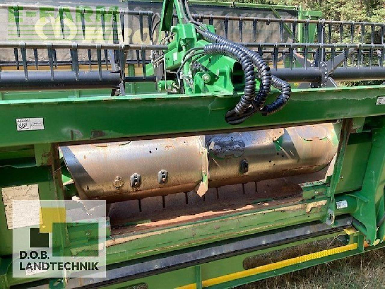 ملحق حصادة أعلاف John Deere 640x mit schneidwerkswagen: صورة 16