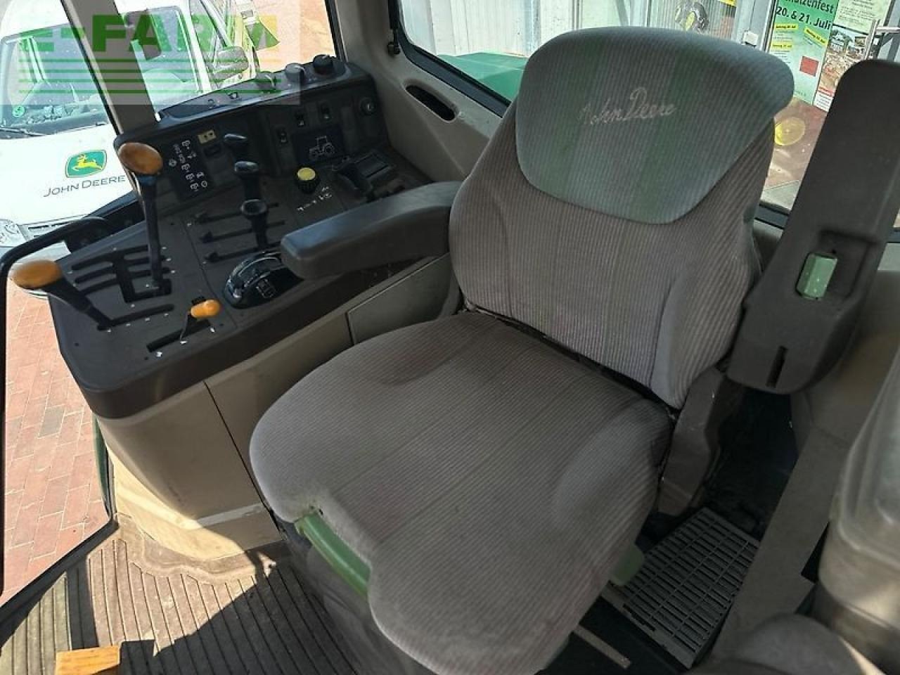 John Deere 6810 premium - جرار: صورة 5 John Deere 6810 premium - جرار: صورة 5