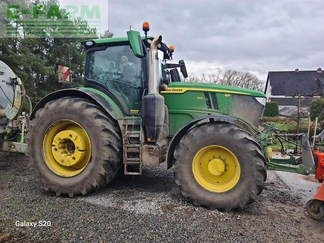 John Deere 6r 250 - command pro - جرار: صورة 2 John Deere 6r 250 - command pro - جرار: صورة 2