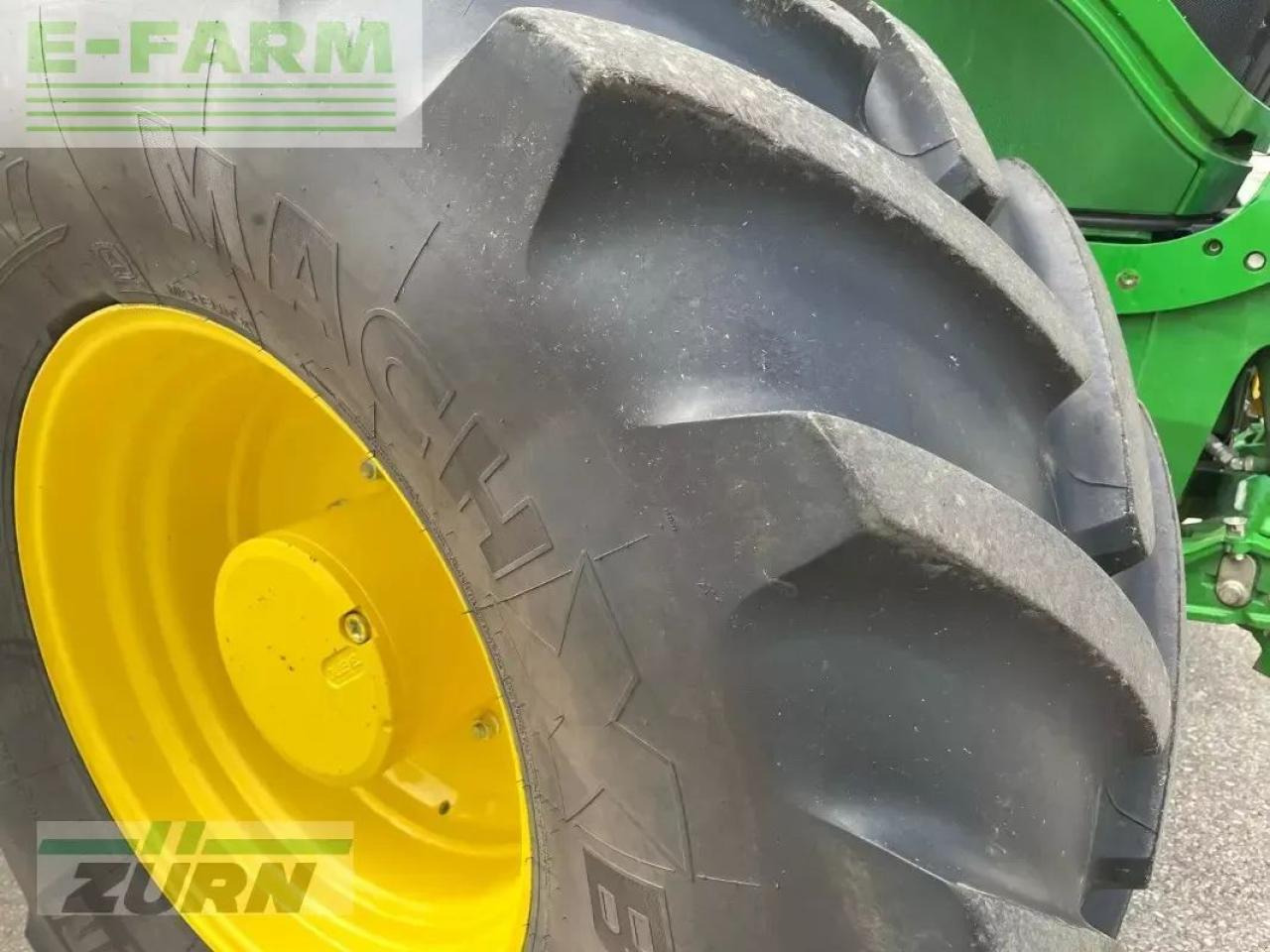 جرار John Deere 6r215: صورة 11