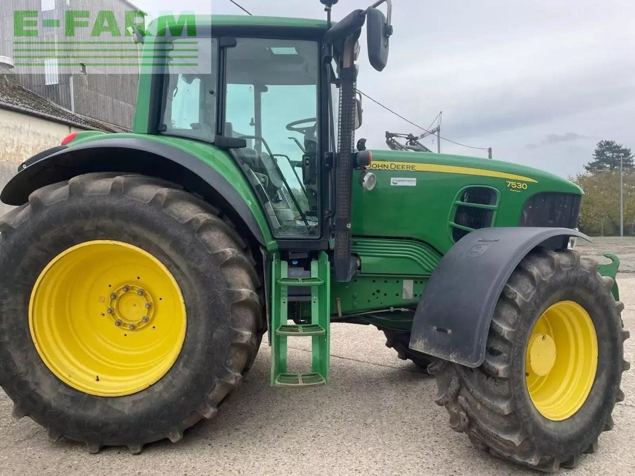 John Deere 7530premium - جرار: صورة 5 John Deere 7530premium - جرار: صورة 5