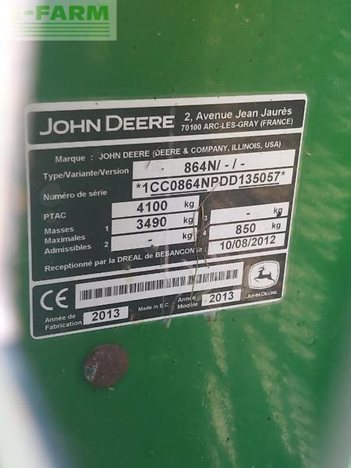 مكبس البالات المستطيله John Deere 864 maxicut: صورة 11