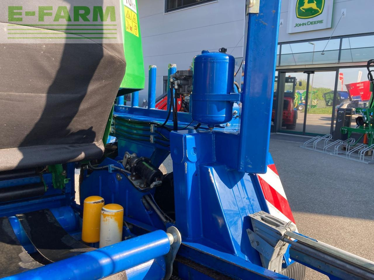 مكبس البالات المستطيله John Deere 960: صورة 17 مكبس البالات المستطيله John Deere 960: صورة 17