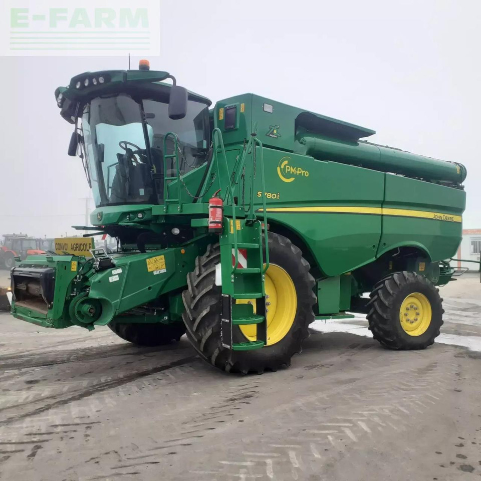 John Deere s 780 i - حصادة موحَّدة: صورة 2 John Deere s 780 i - حصادة موحَّدة: صورة 2