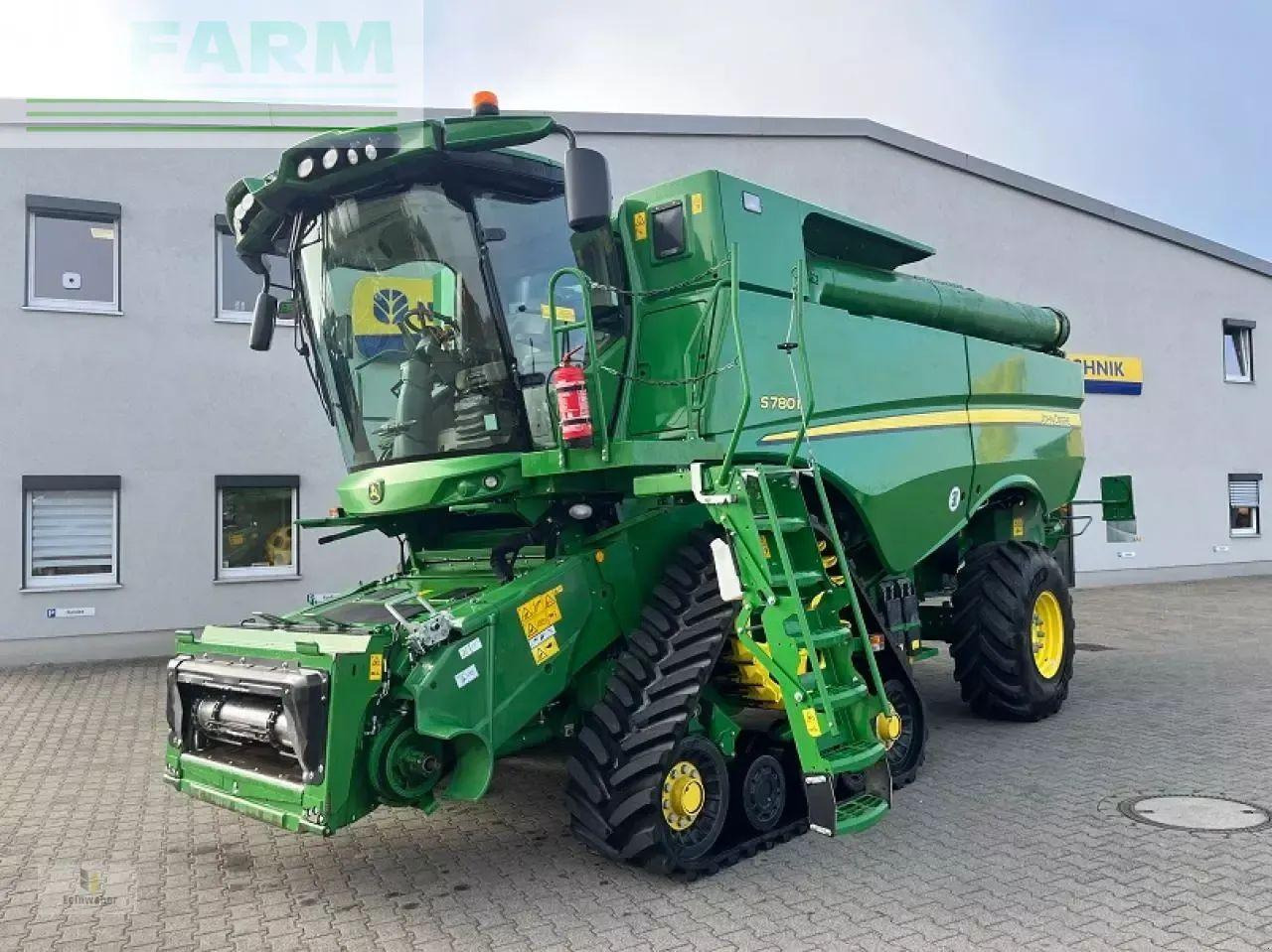 John Deere s 780i - حصادة موحَّدة: صورة 1 John Deere s 780i - حصادة موحَّدة: صورة 1