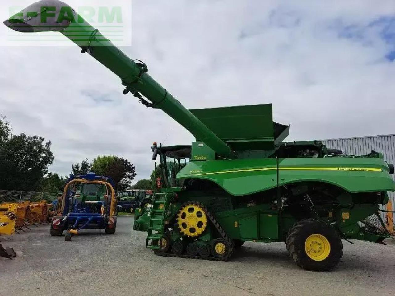 John Deere s780 - حصادة موحَّدة: صورة 3 John Deere s780 - حصادة موحَّدة: صورة 3