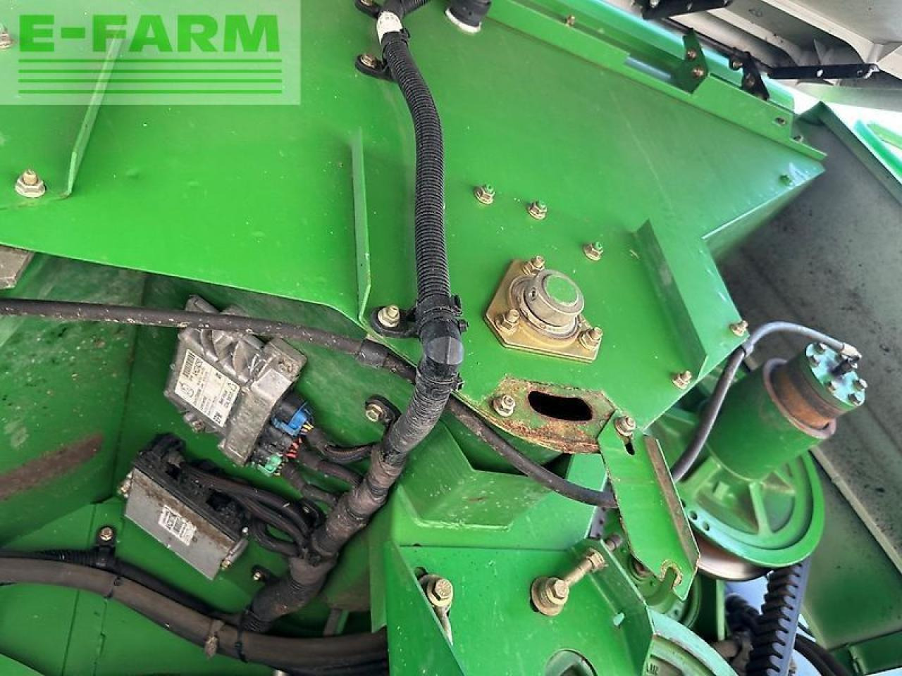 حصادة موحَّدة John Deere t660: صورة 27