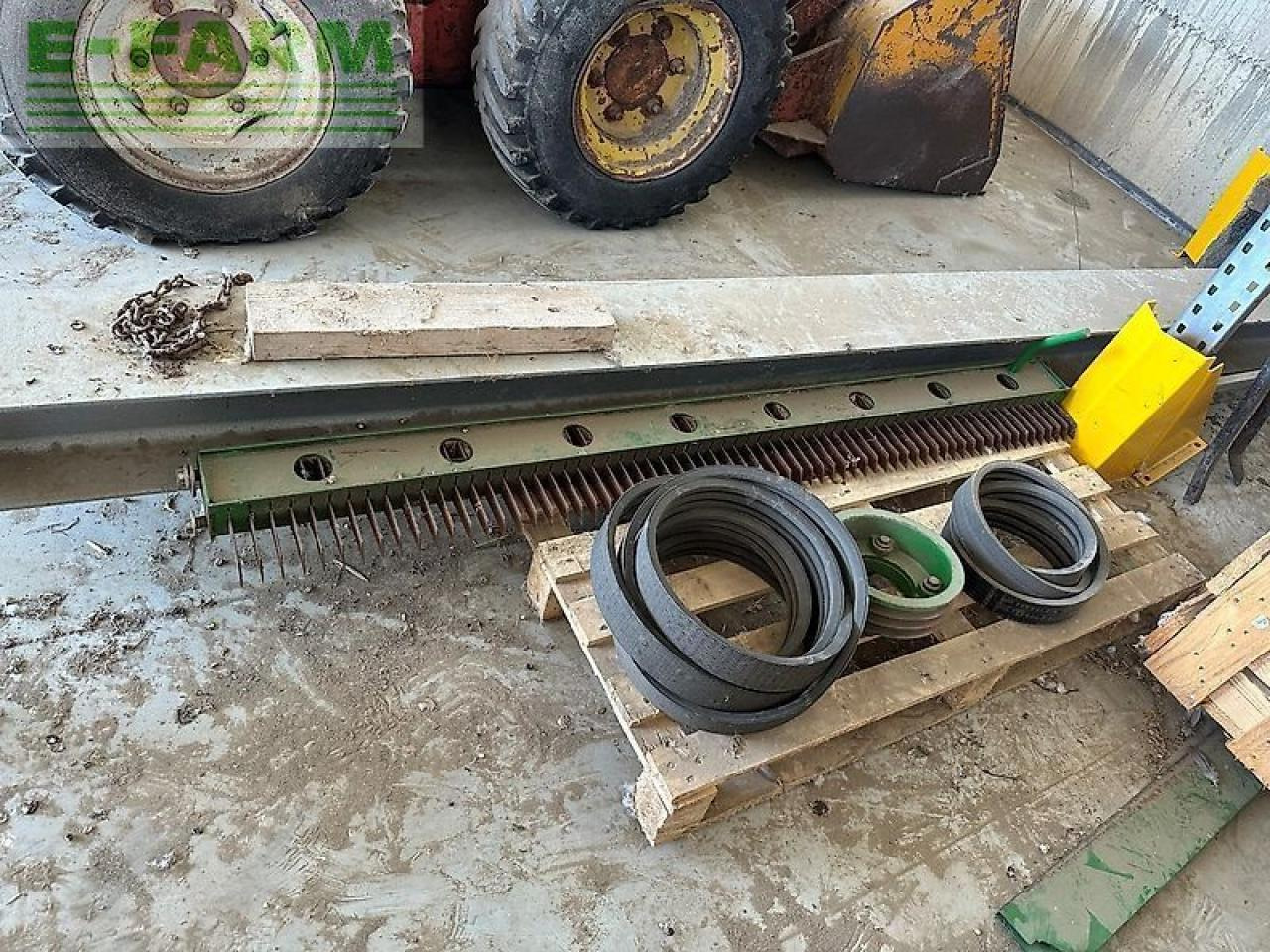 حصادة موحَّدة John Deere t660: صورة 40