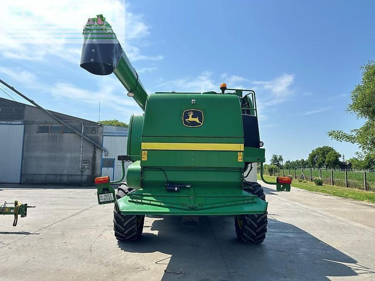 حصادة موحَّدة John Deere t660: صورة 6