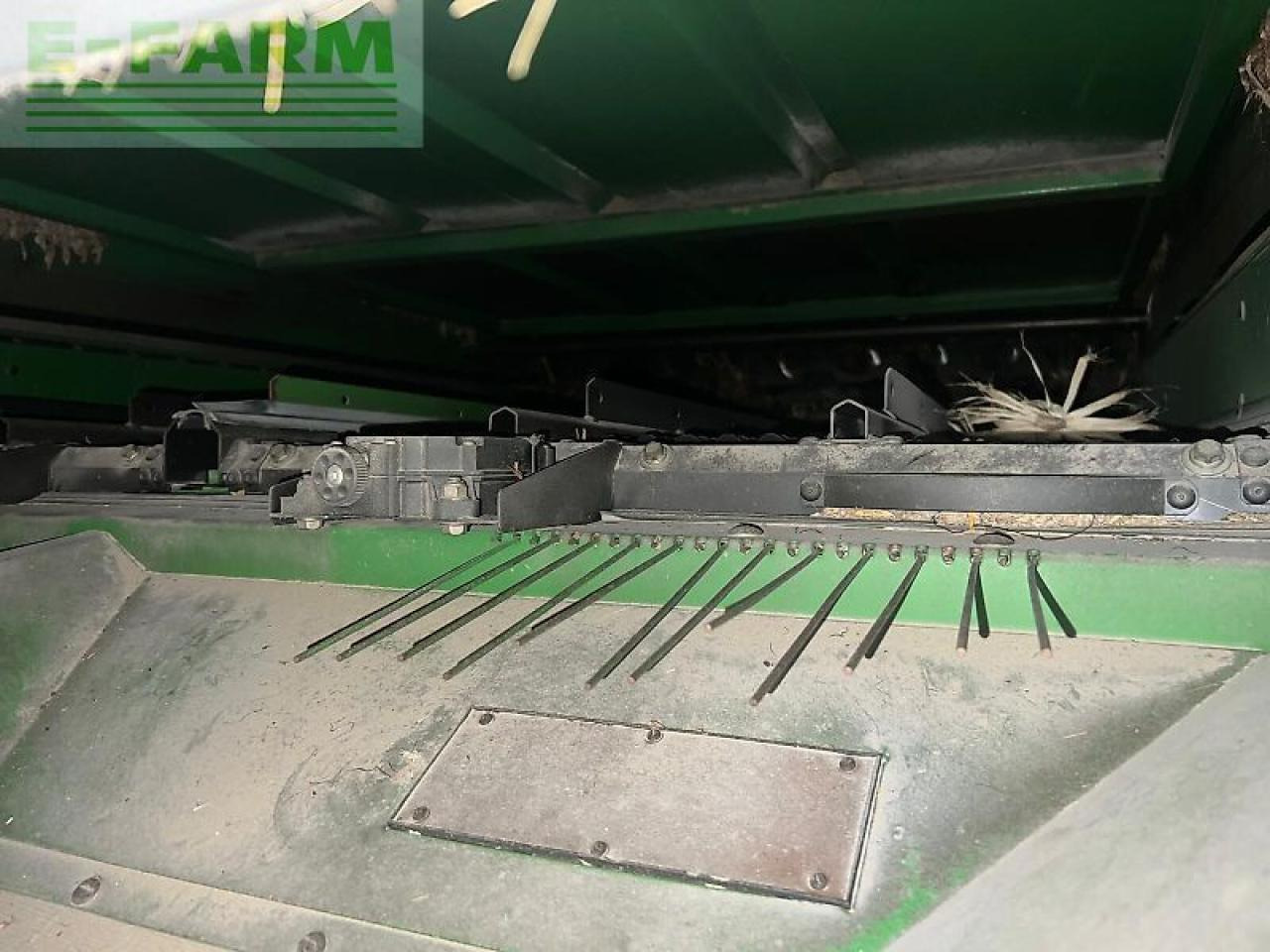 حصادة موحَّدة John Deere t670: صورة 6
