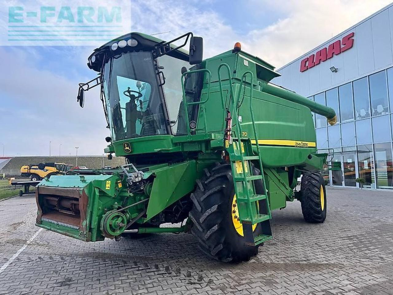 John Deere t670 - حصادة موحَّدة: صورة 3 John Deere t670 - حصادة موحَّدة: صورة 3