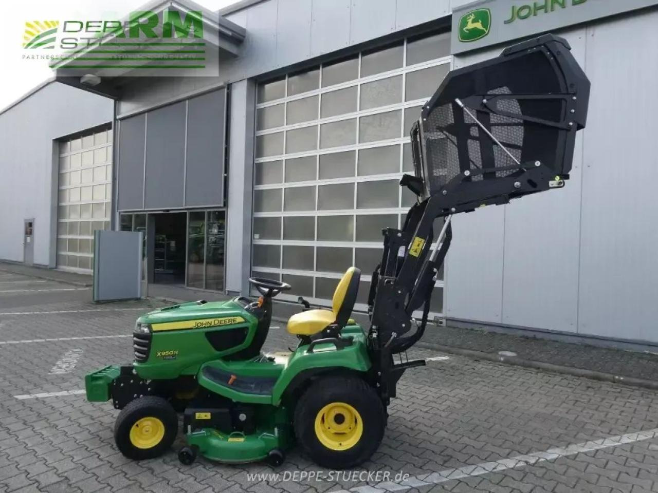 John Deere x950r hochentleerung - جرار: صورة 2 John Deere x950r hochentleerung - جرار: صورة 2