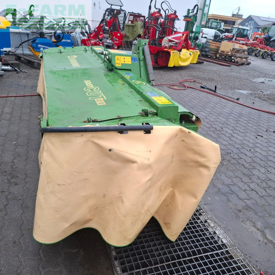 Krone Frontmähwerk - جزازة العشب: صورة 4 Krone Frontmähwerk - جزازة العشب: صورة 4